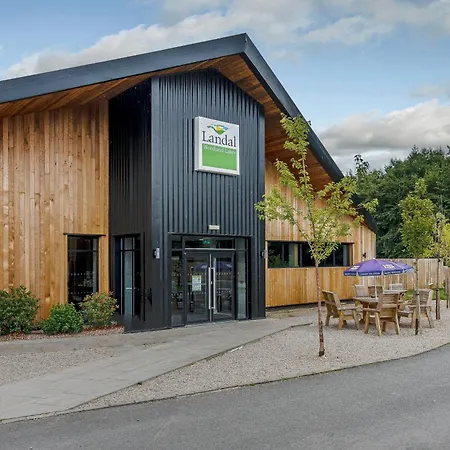 Landal Woodland Lakes