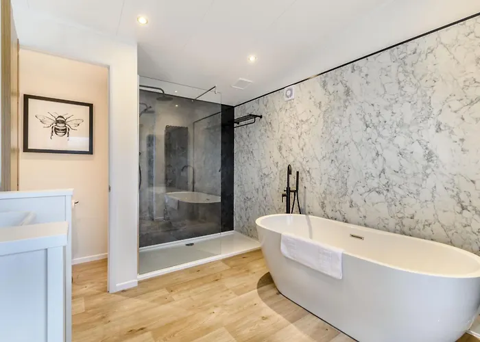 Landal Woodland Lakes Holiday park