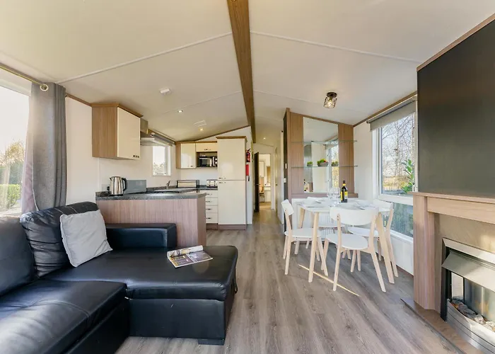 Holiday park Landal Woodland Lakes *